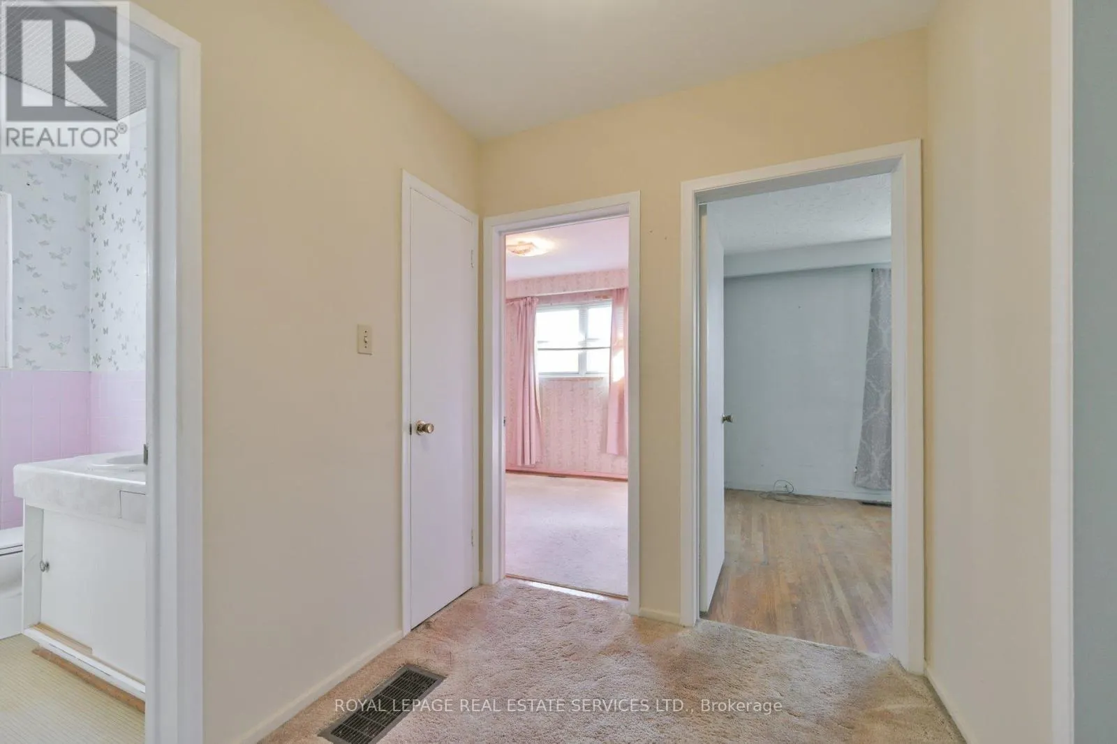 18 TORRINGTON DRIVE
