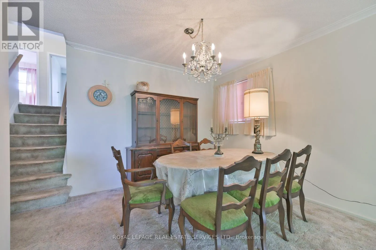 18 TORRINGTON DRIVE