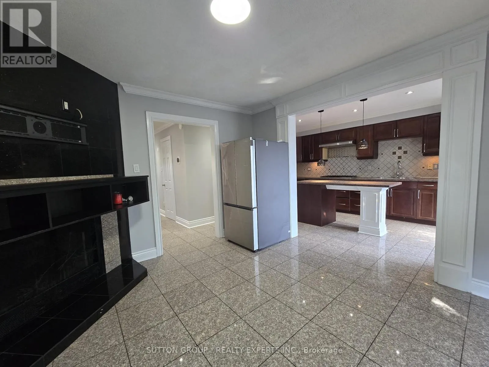 3134 SHADETREE DRIVE