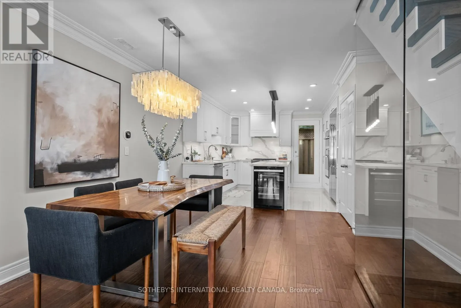 22 ST. RAYMOND HEIGHTS