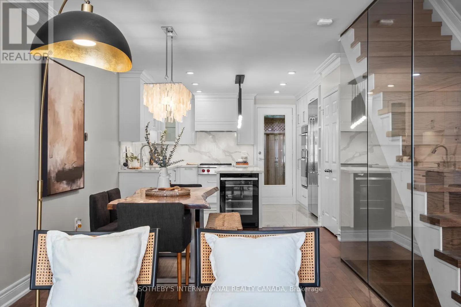 22 ST. RAYMOND HEIGHTS