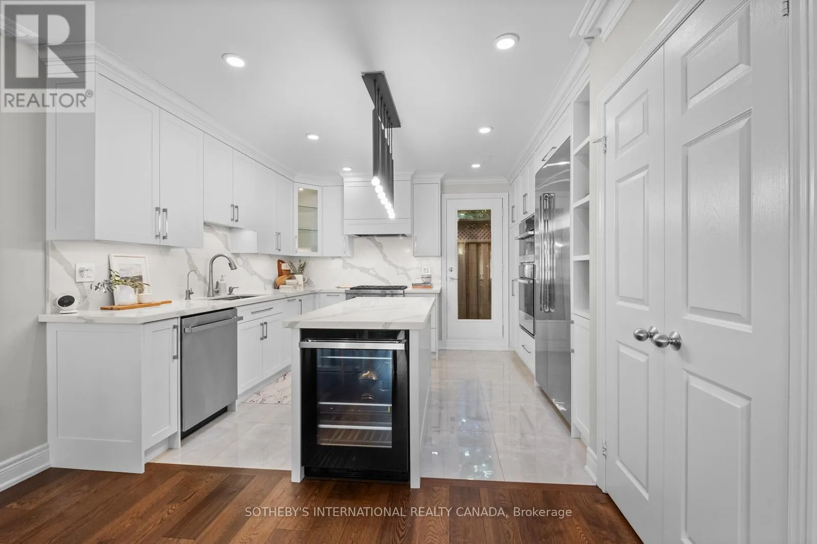 22 ST. RAYMOND HEIGHTS