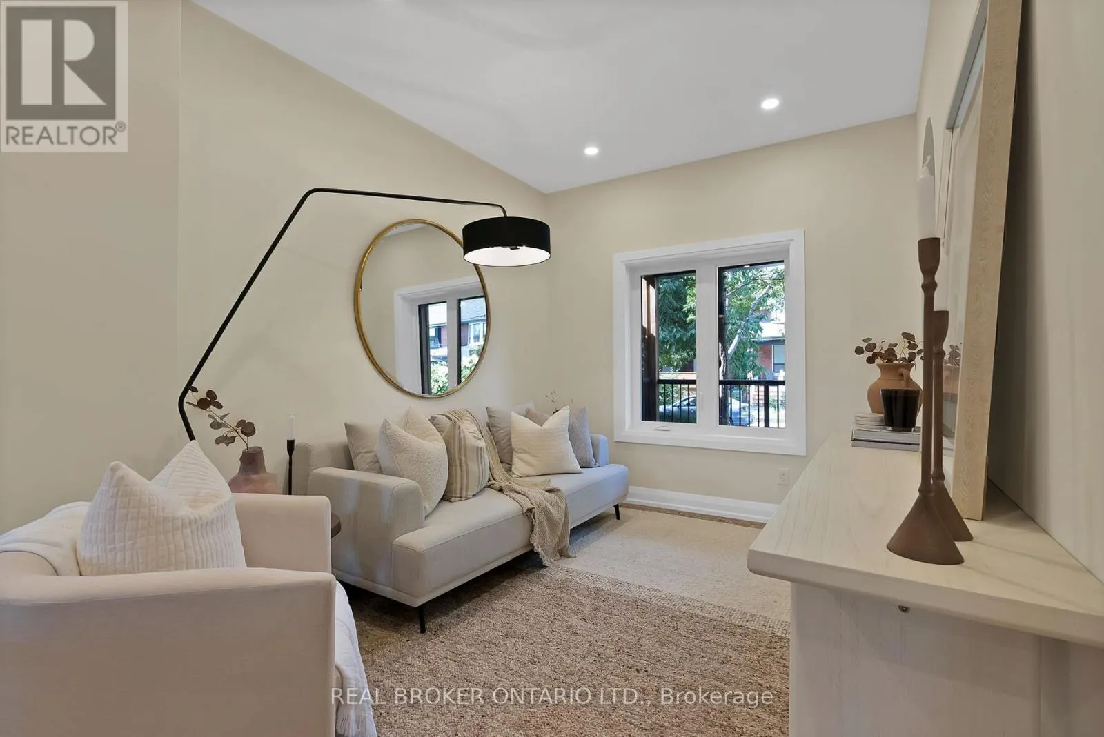 415 CONCORD AVENUE