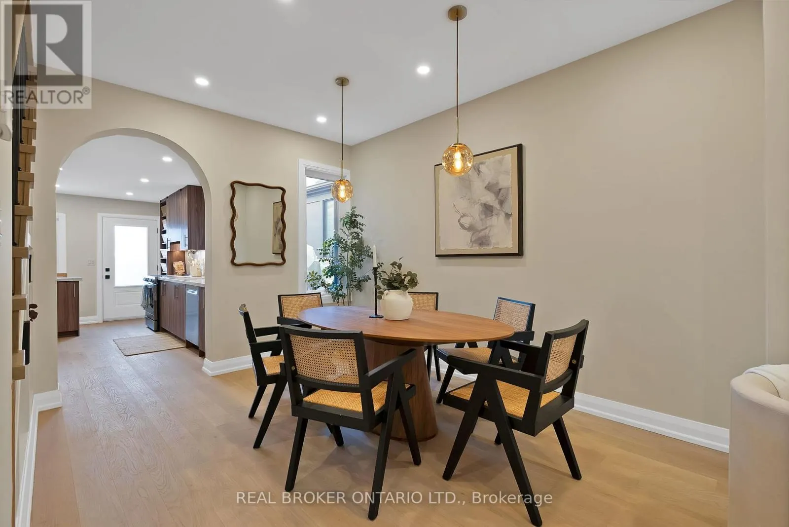 415 CONCORD AVENUE