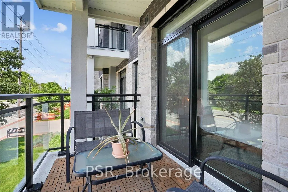 211 - 320 PLAINS ROAD E