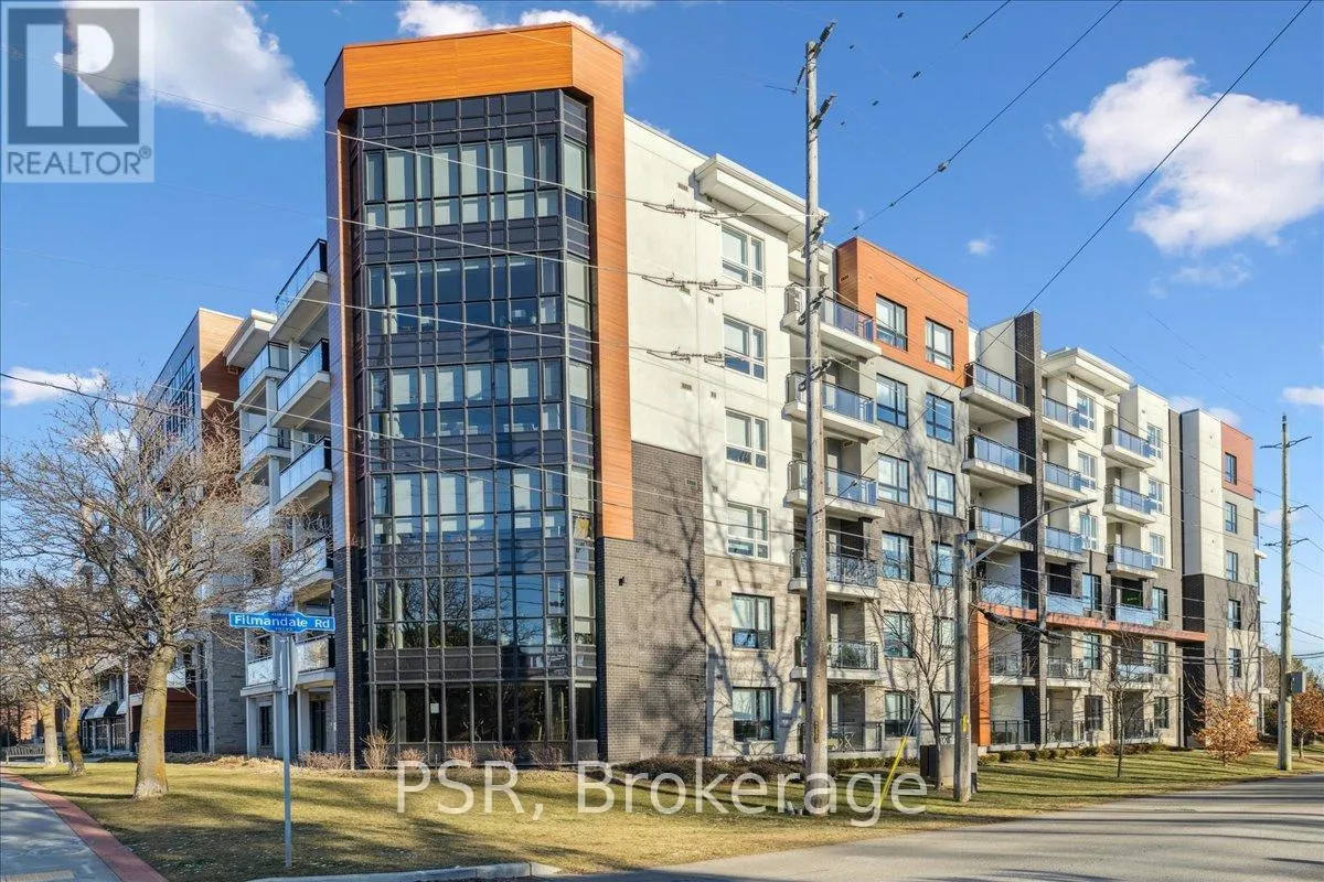 211 - 320 PLAINS ROAD E