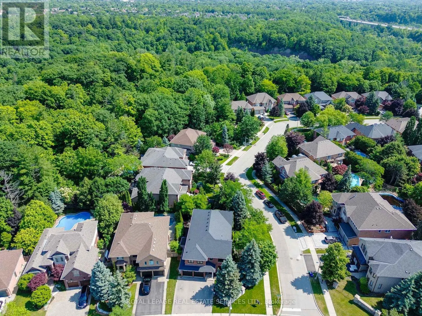 1079 SKYVALLEY CRESCENT