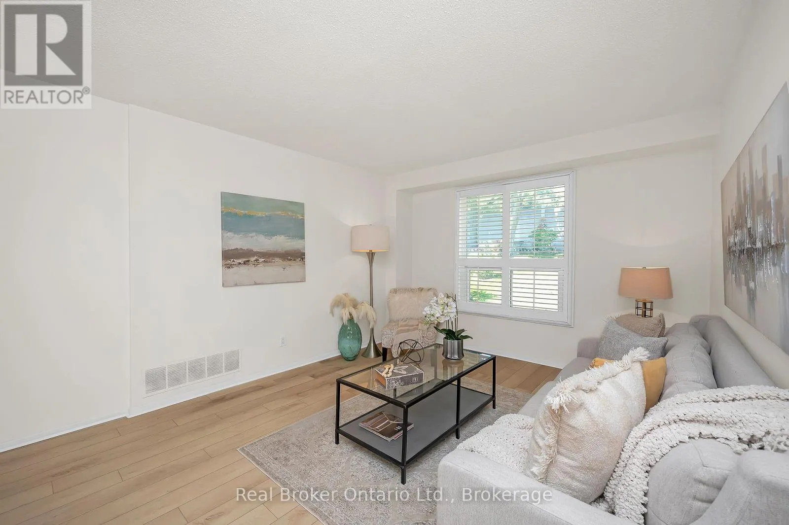815 SWEETWATER CRESCENT