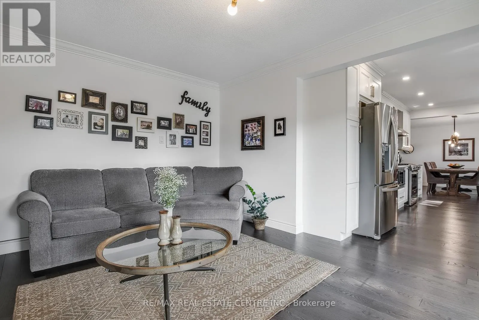 820 HEMLOCK DRIVE