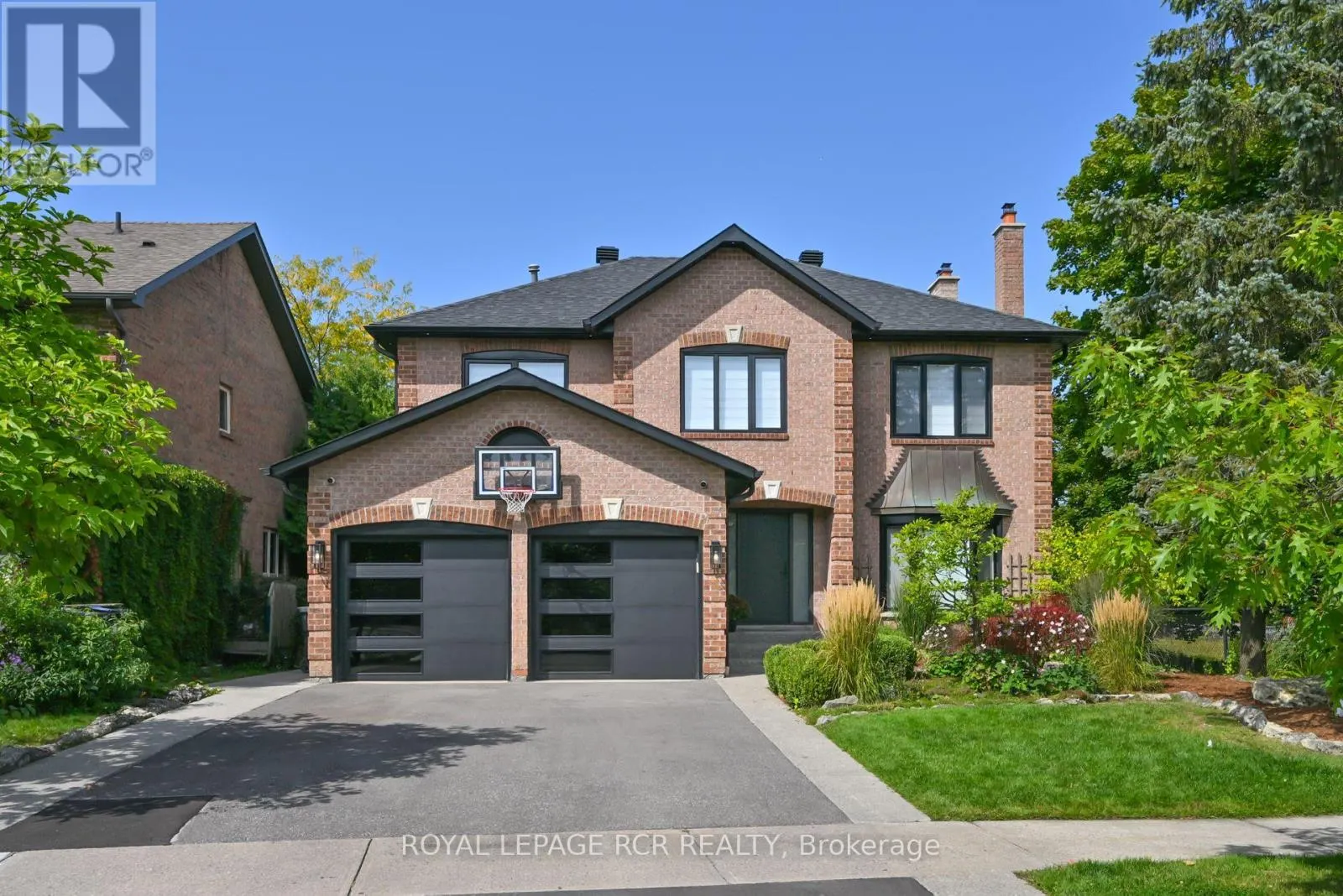 26 CHRISTIE DRIVE