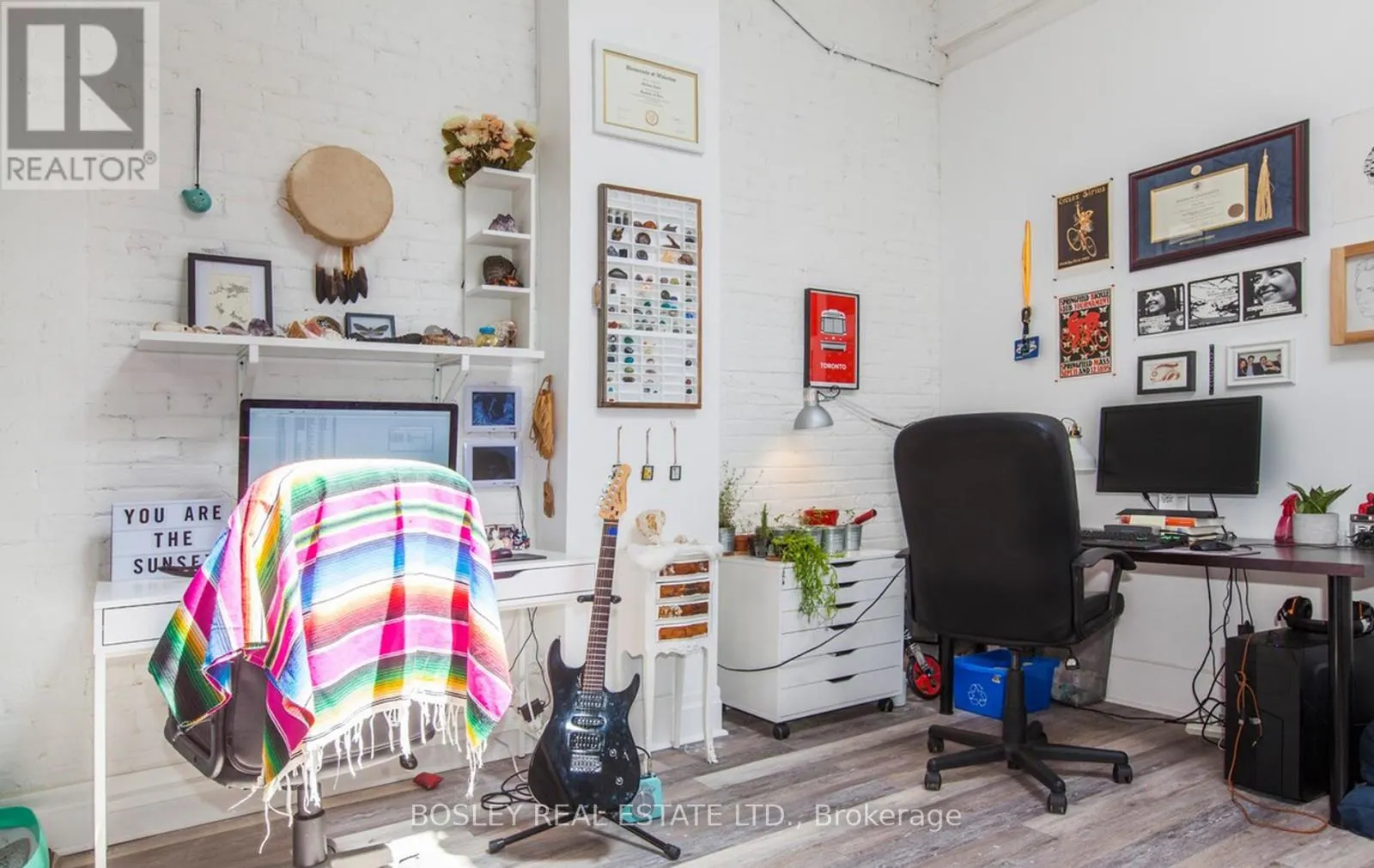 202 - 137 RONCESVALLES AVENUE