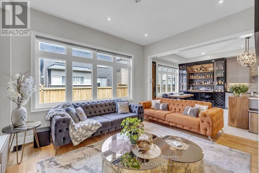 41 MARVIN AVENUE