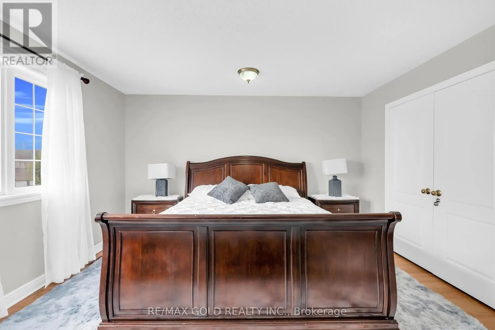 33 TIGERLILY PLACE