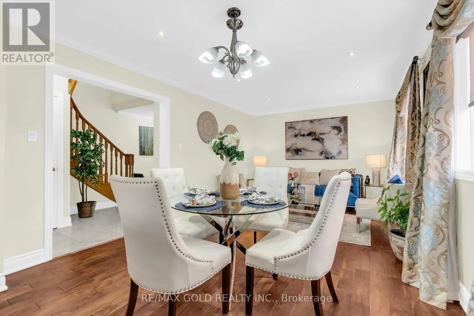 33 TIGERLILY PLACE