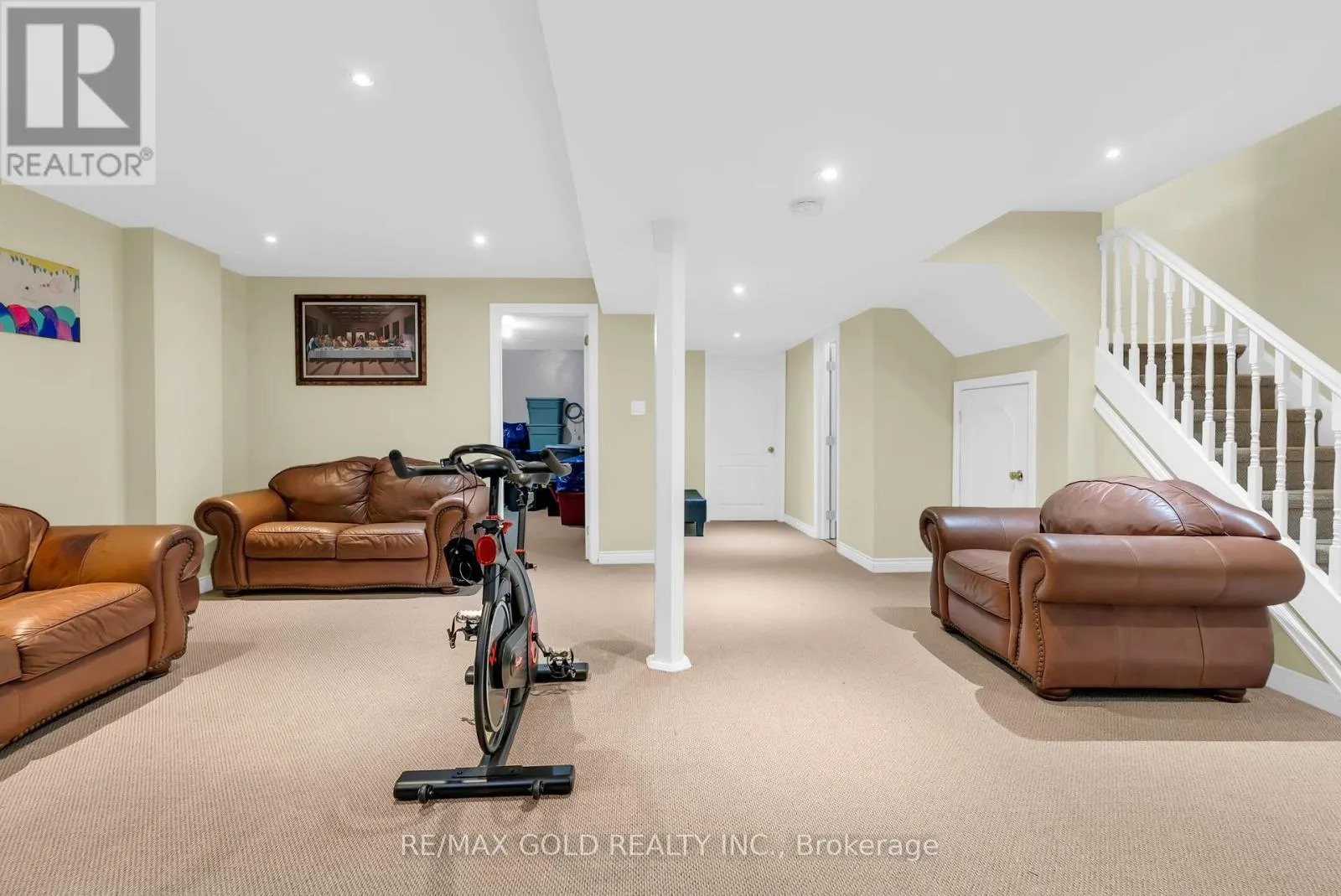 33 TIGERLILY PLACE