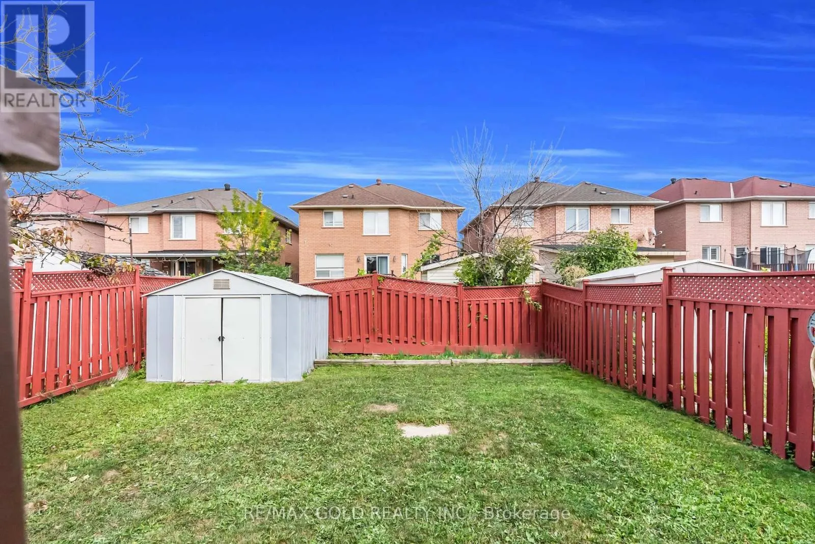 33 TIGERLILY PLACE