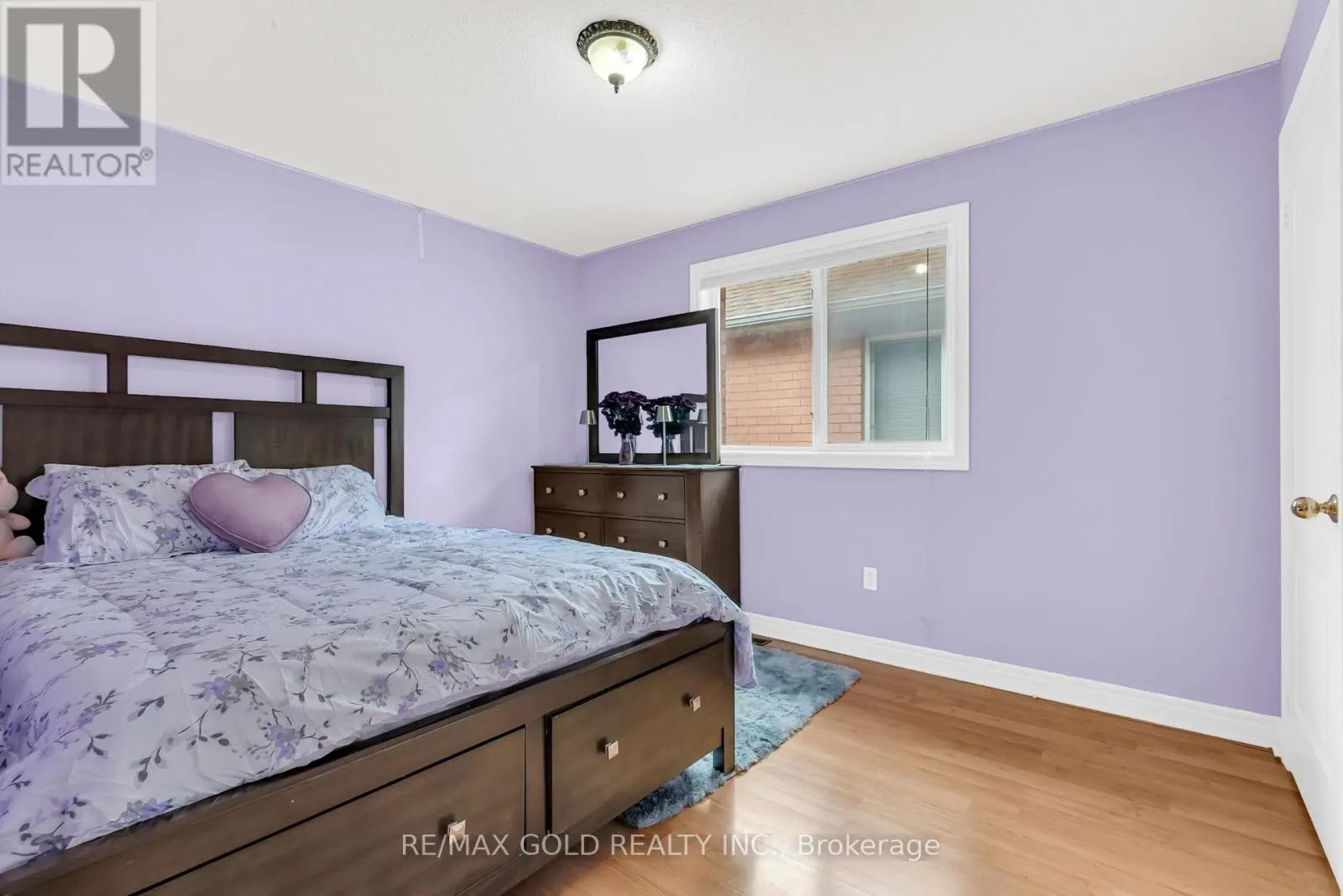 33 TIGERLILY PLACE