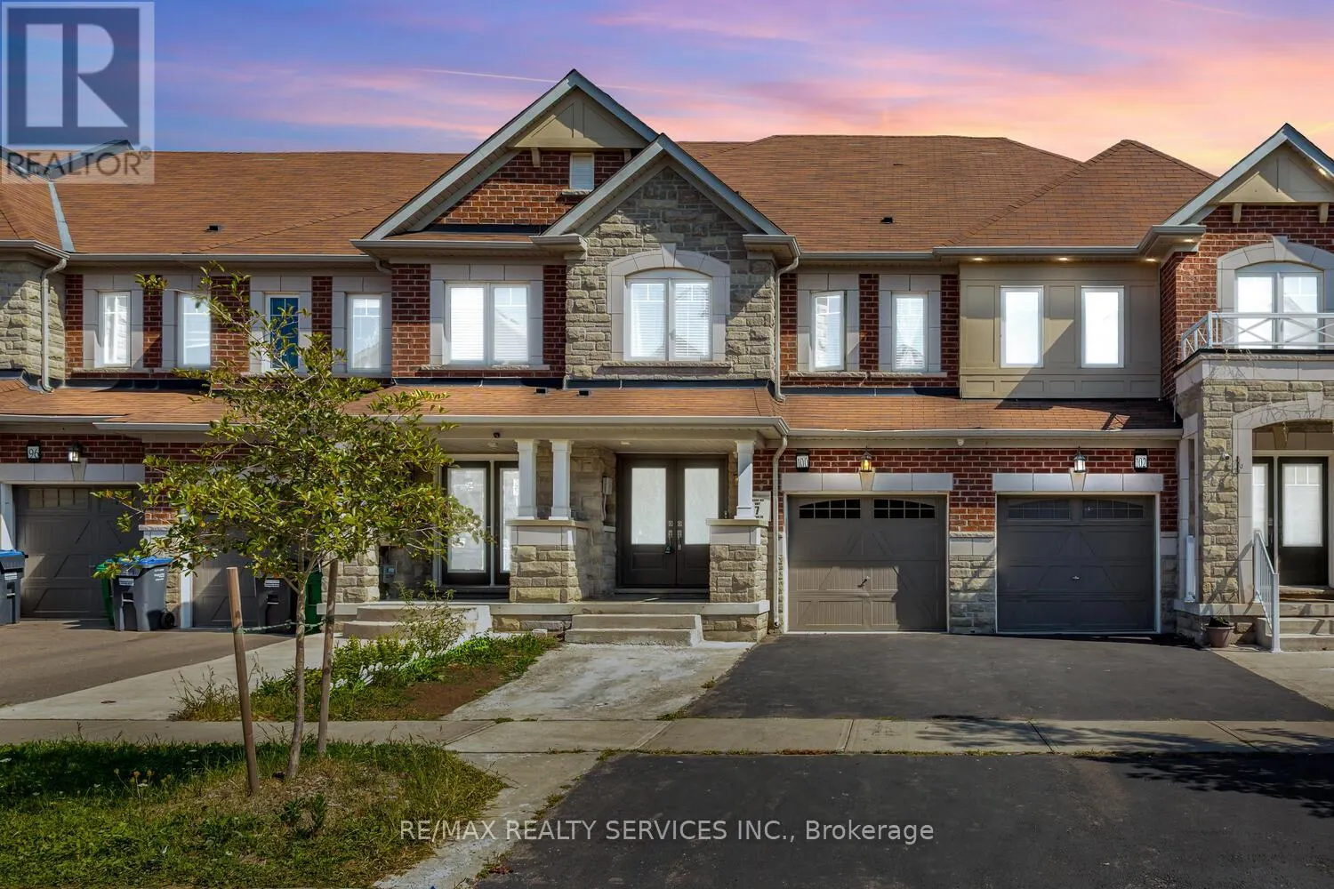 100 GOLDEN SPRINGS DRIVE
