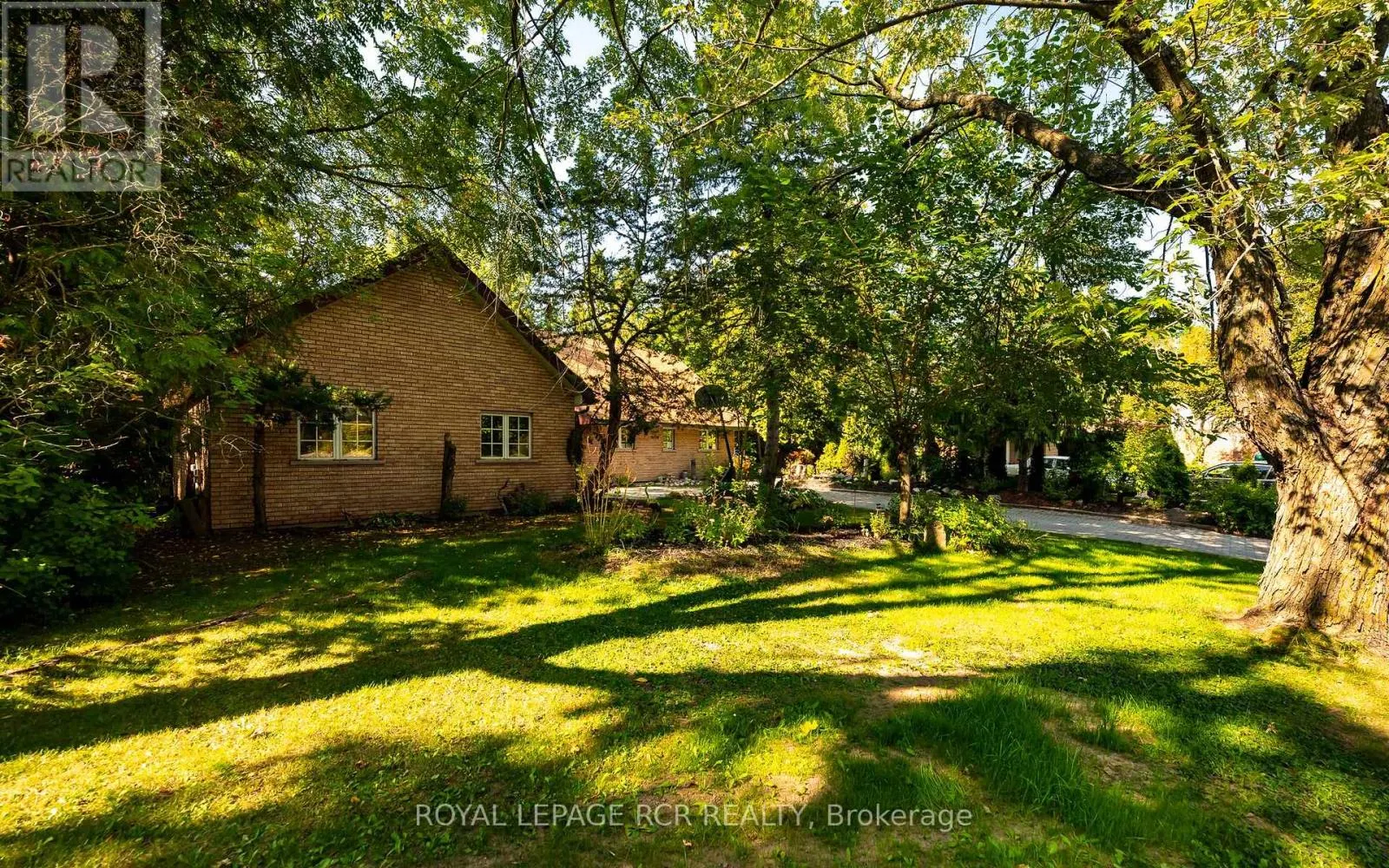 33 FOREST PARK ROAD