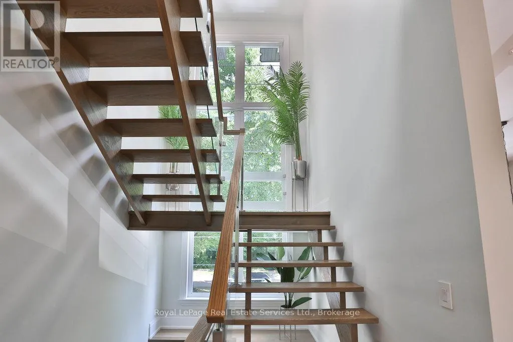 182 CHARNWOOD DRIVE