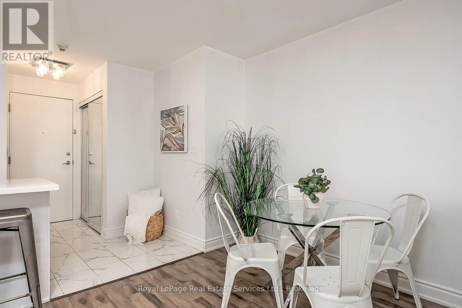 632 - 3888 DUKE OF YORK BOULEVARD, #632