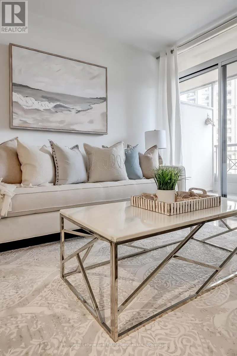 632 - 3888 DUKE OF YORK BOULEVARD, #632