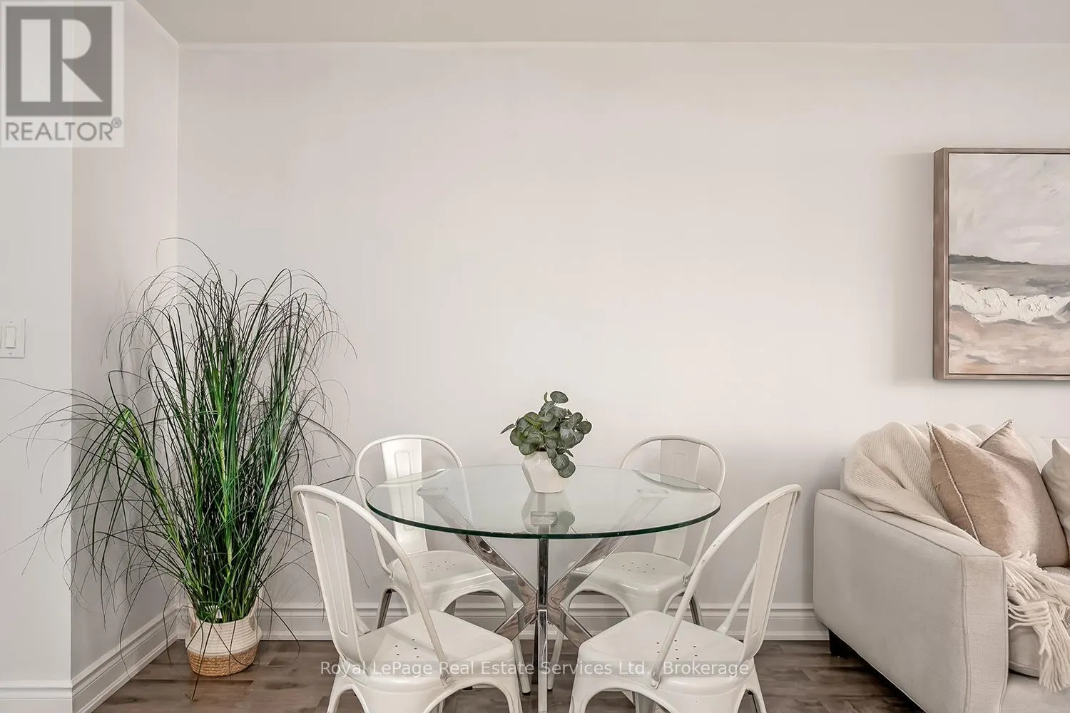 632 - 3888 DUKE OF YORK BOULEVARD, #632