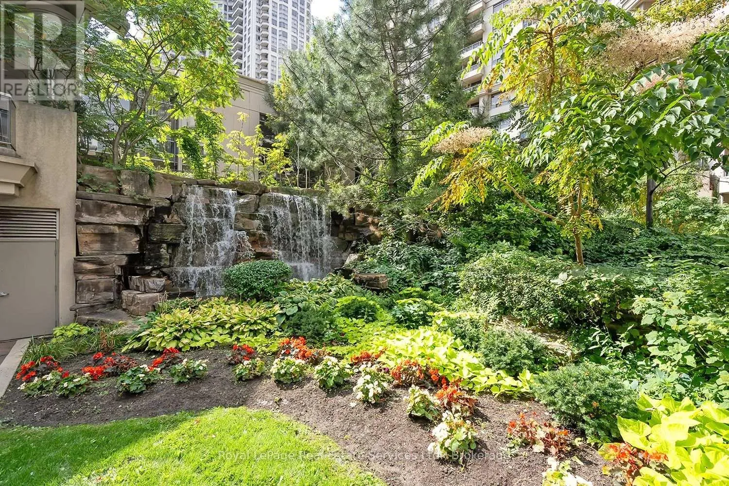 632 - 3888 DUKE OF YORK BOULEVARD, #632
