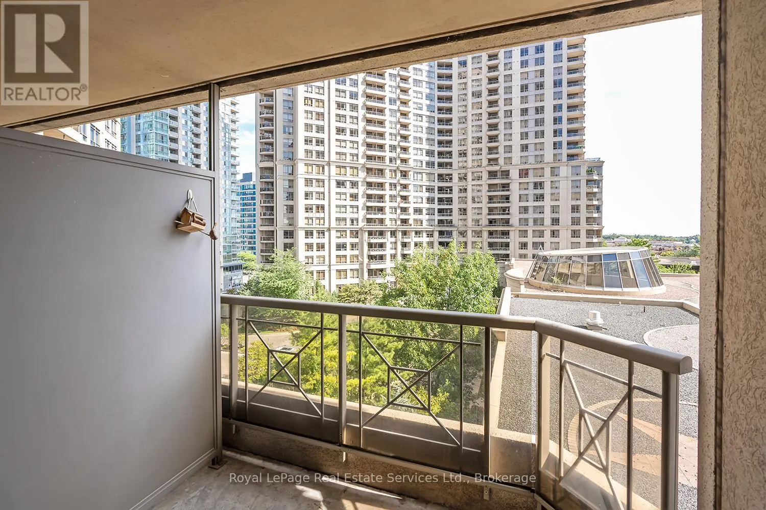 632 - 3888 DUKE OF YORK BOULEVARD, #632