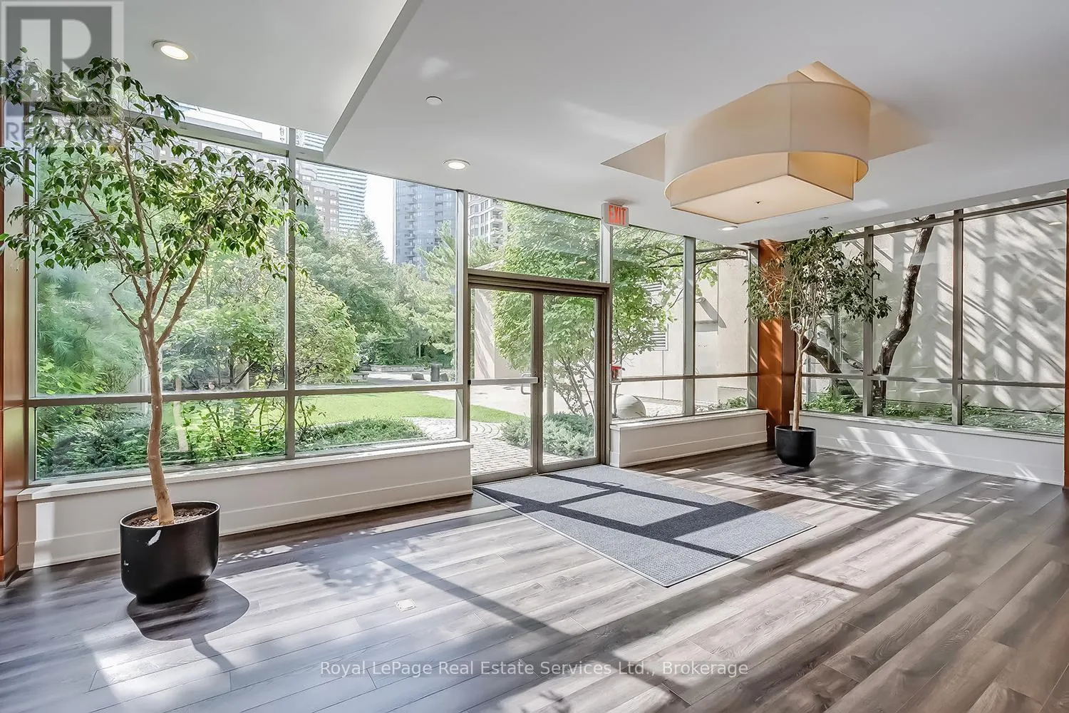 632 - 3888 DUKE OF YORK BOULEVARD, #632