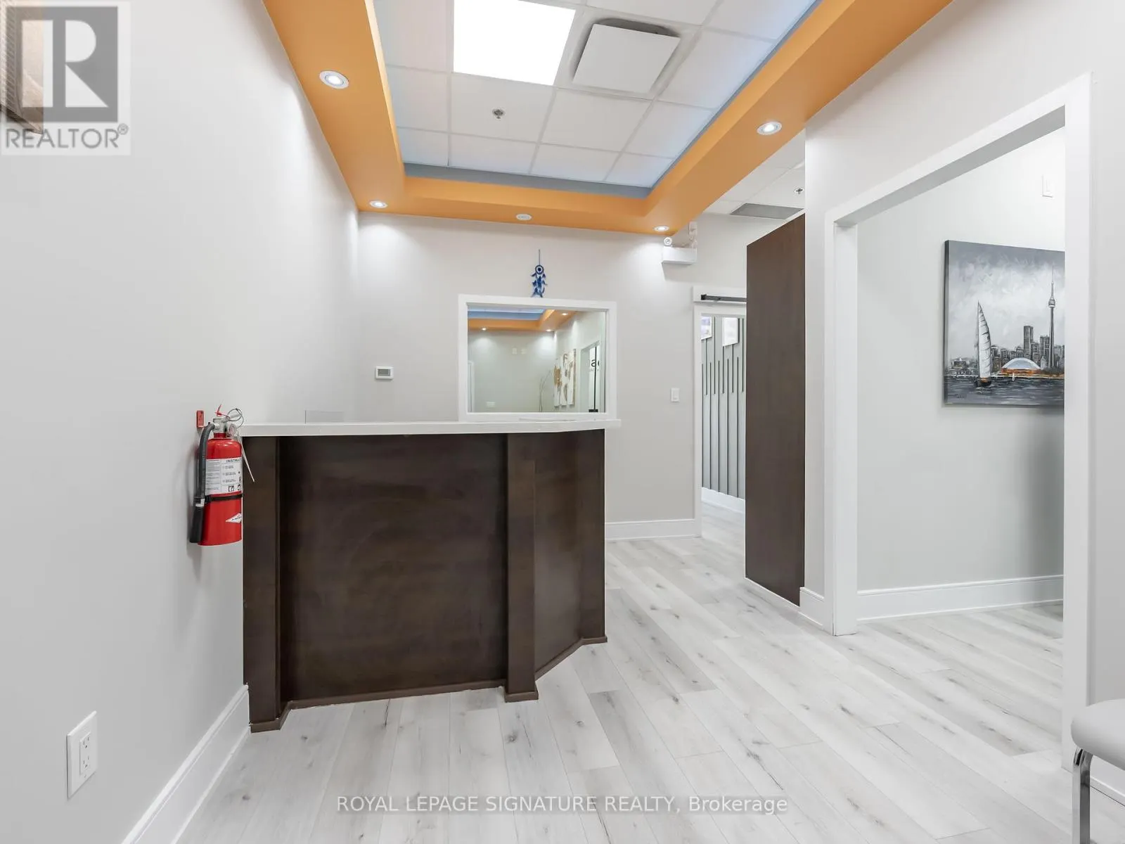 212 - 20 MARITIME ONTARIO BOULEVARD