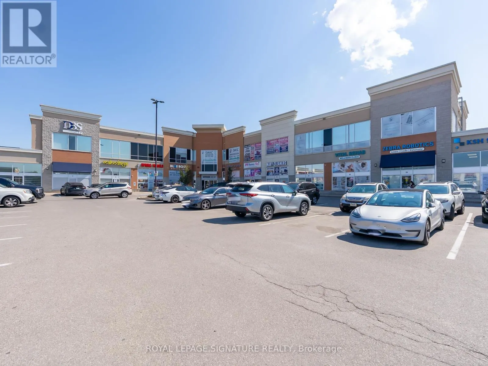 212 - 20 MARITIME ONTARIO BOULEVARD