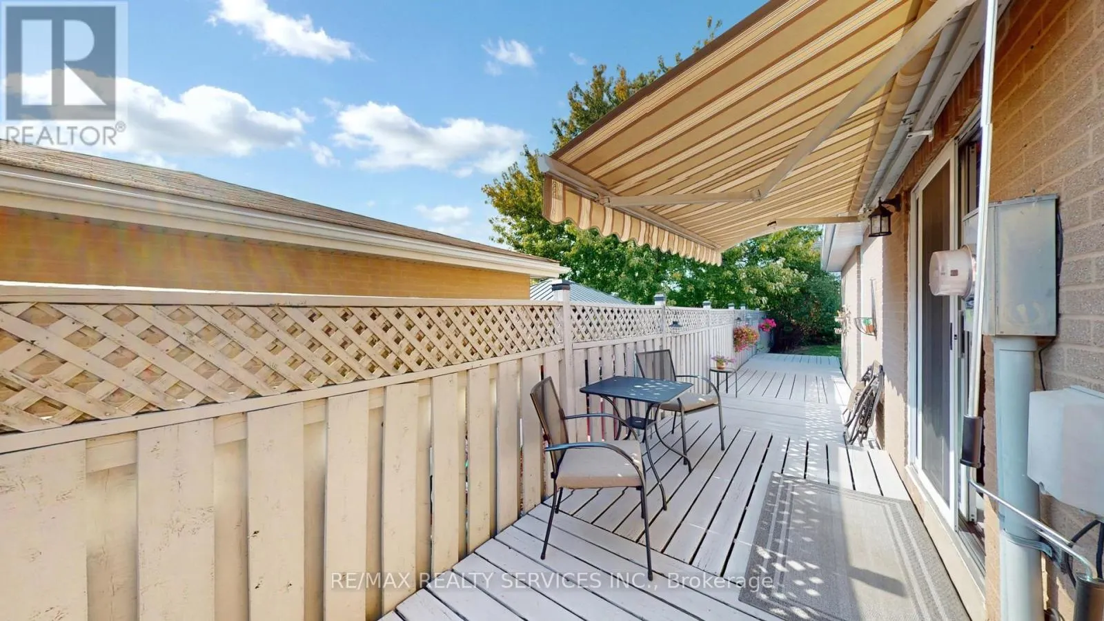 64 GLEBE CRESCENT