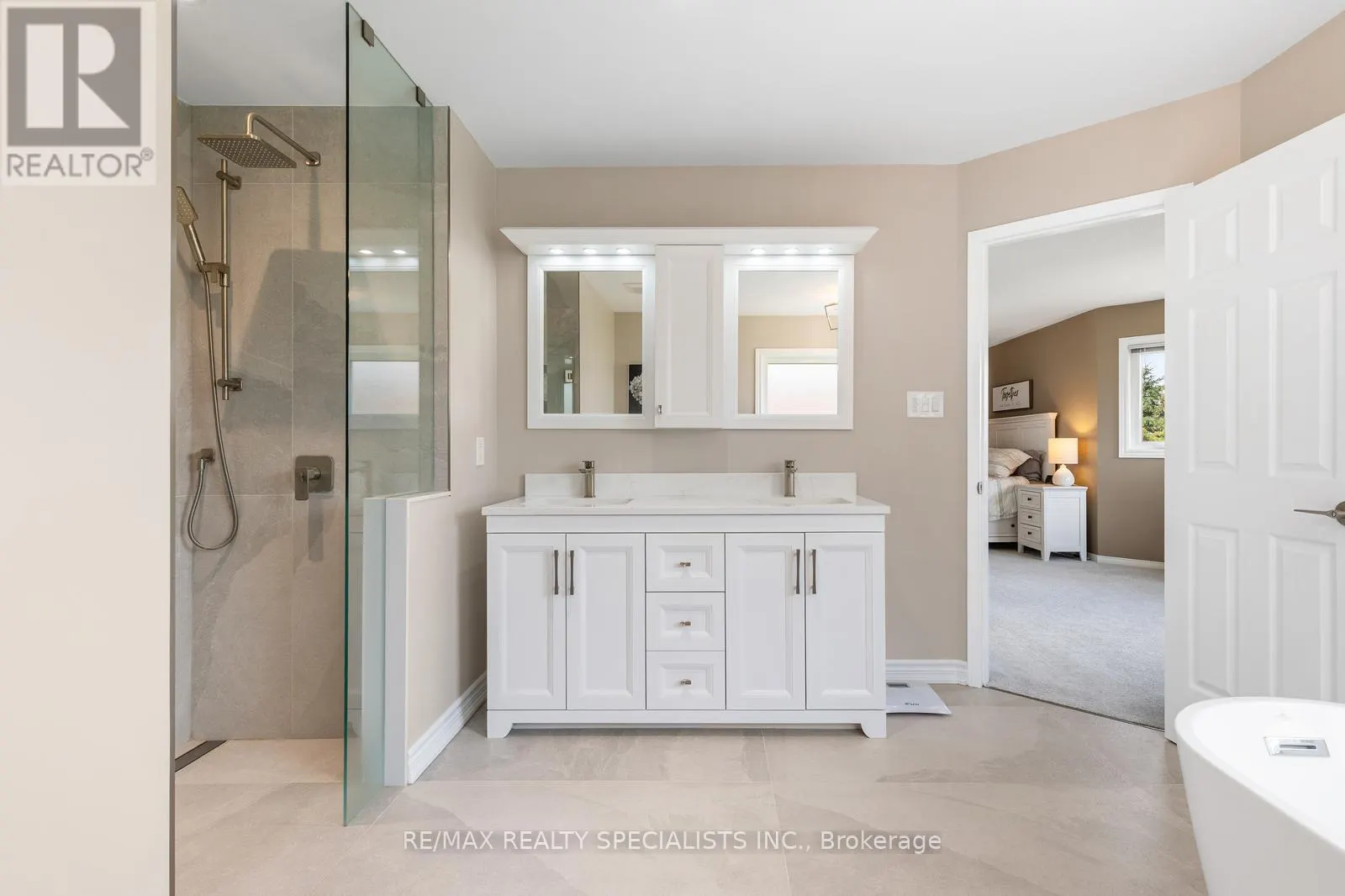 6859 SUMMER HEIGHTS DRIVE