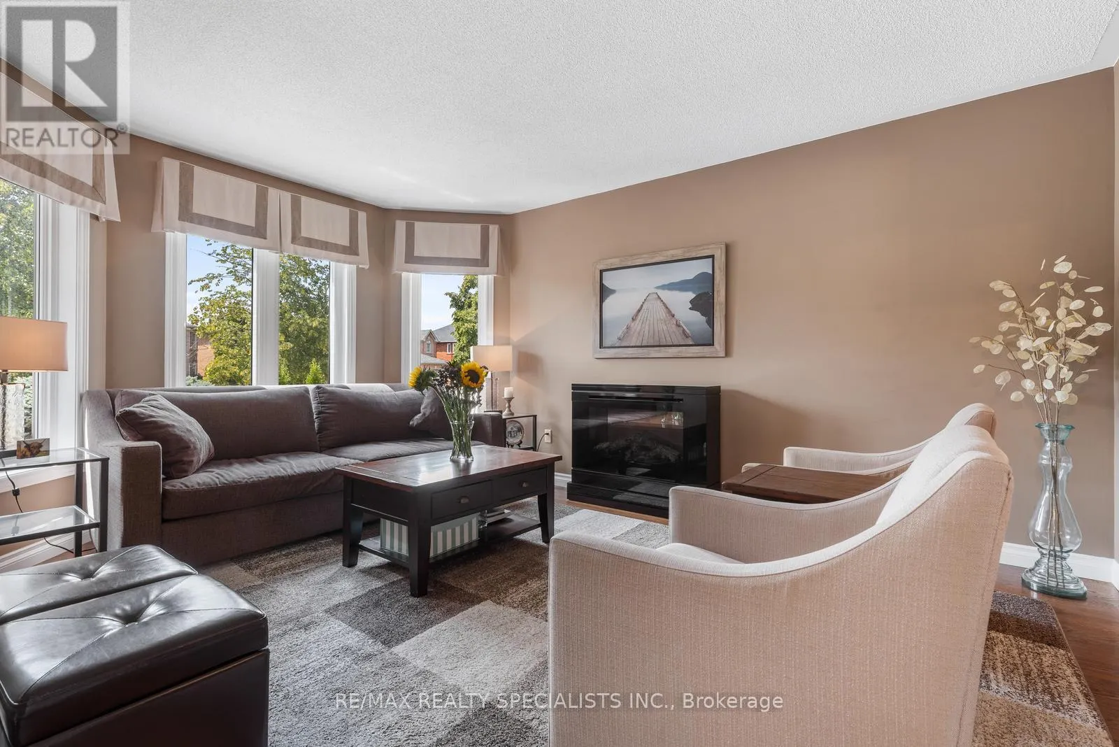 6859 SUMMER HEIGHTS DRIVE