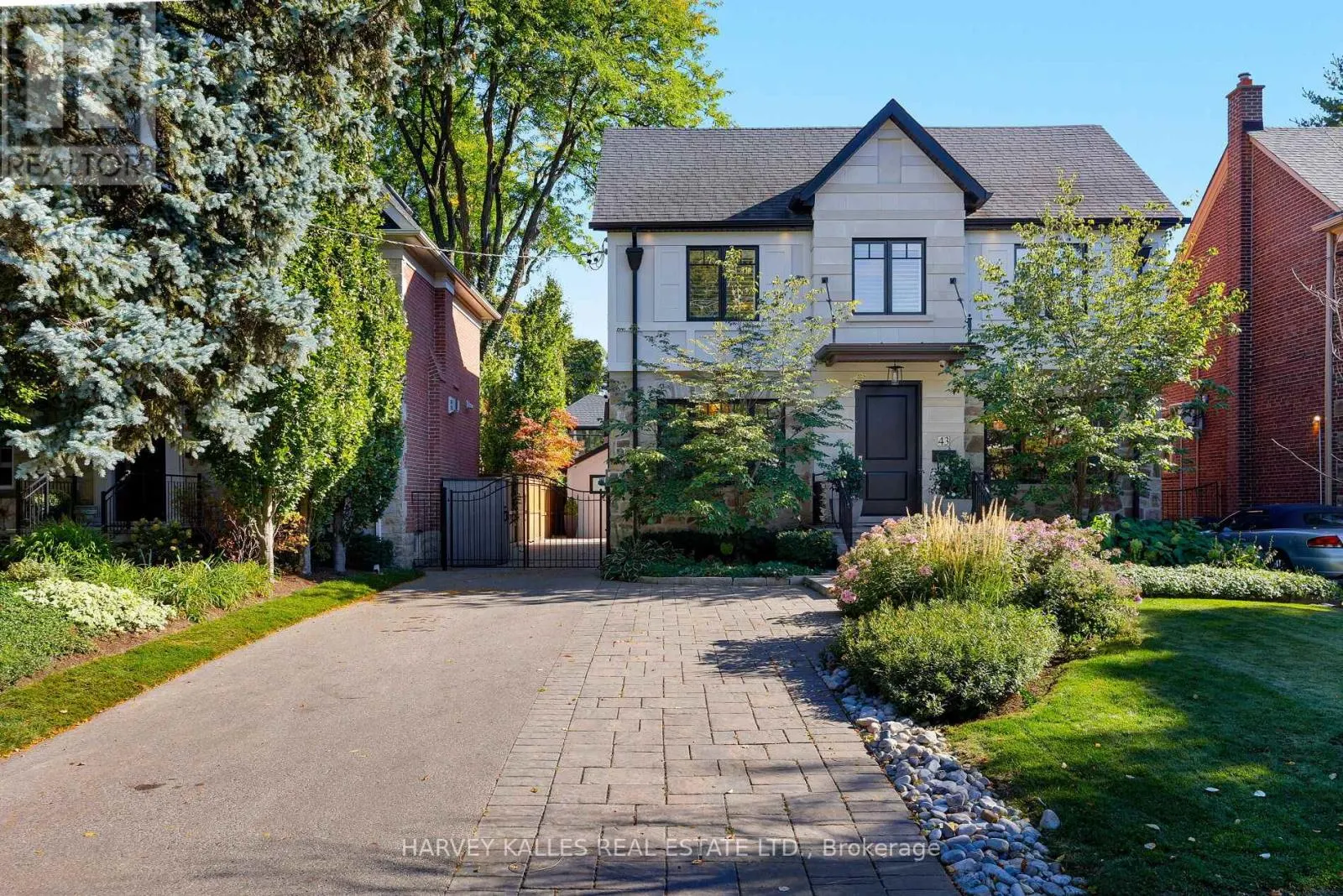 43 WILGAR ROAD