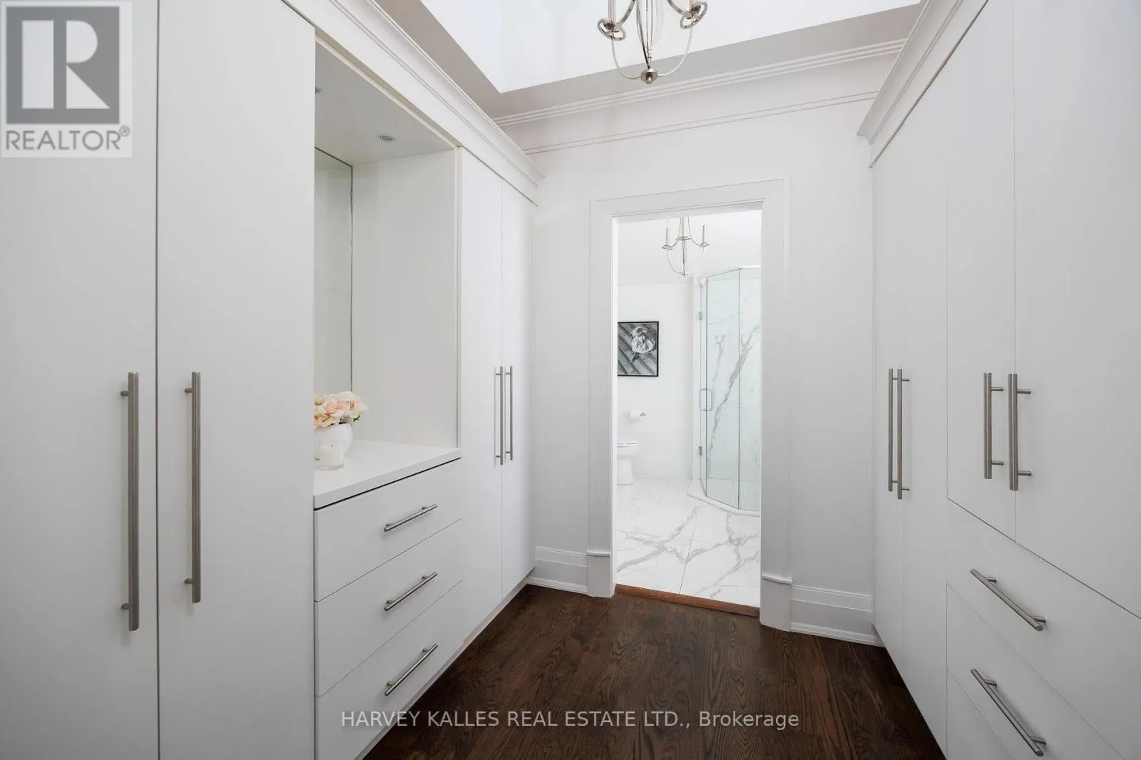 43 WILGAR ROAD