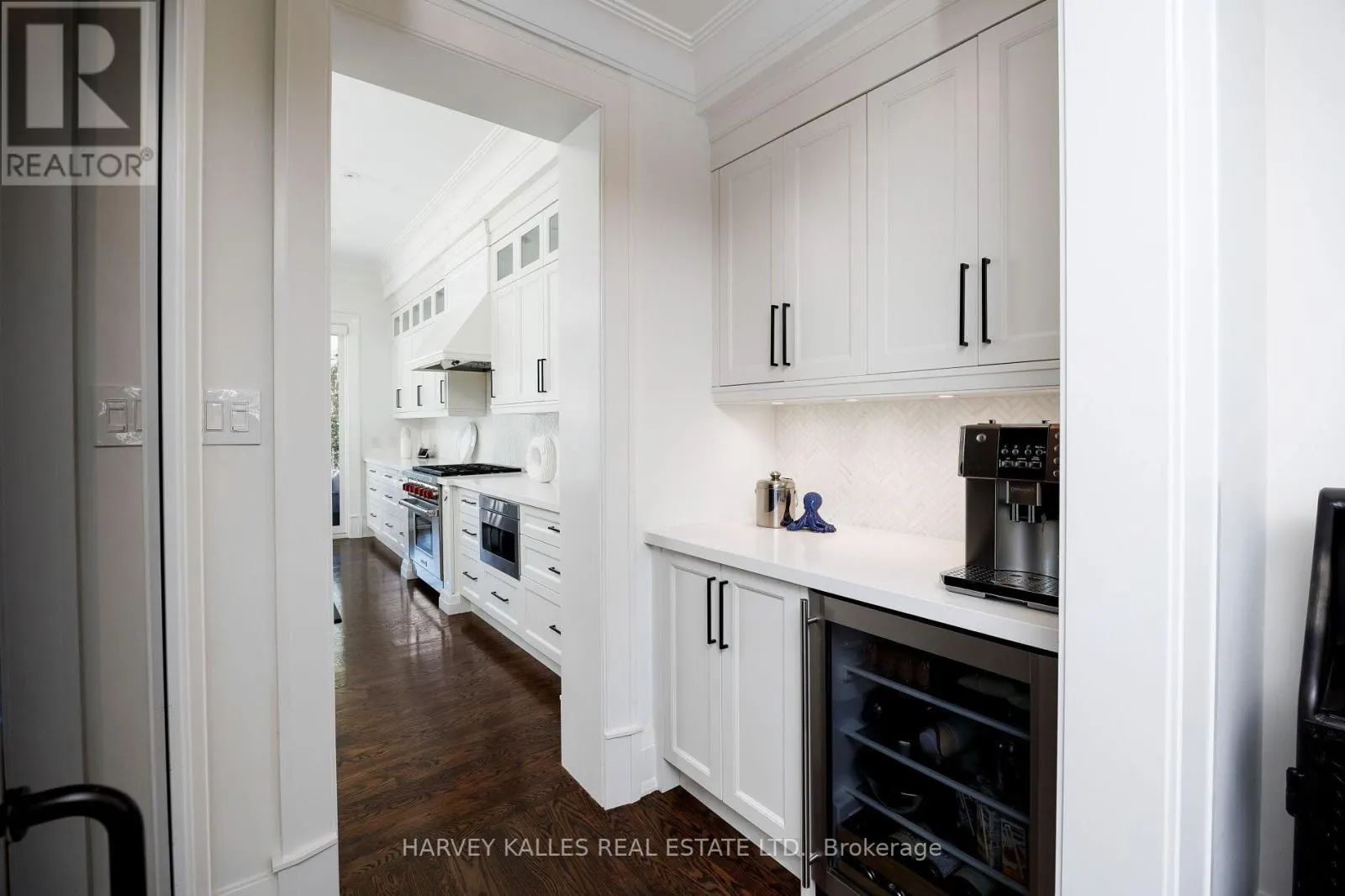43 WILGAR ROAD