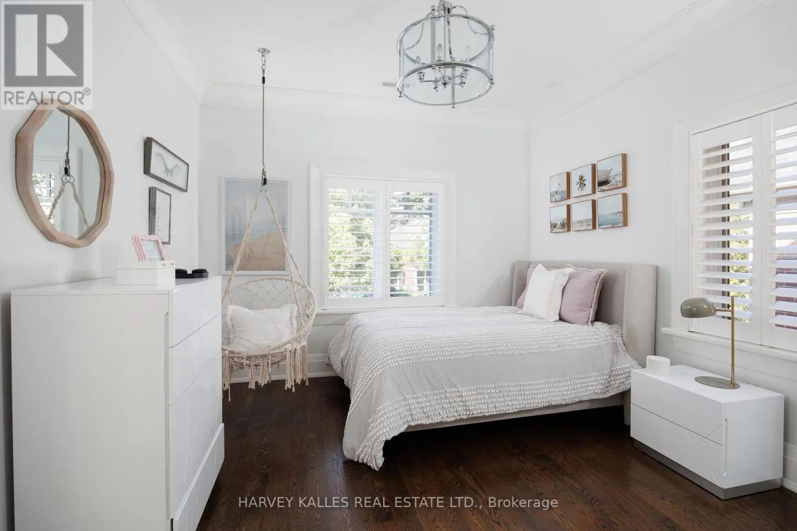 43 WILGAR ROAD