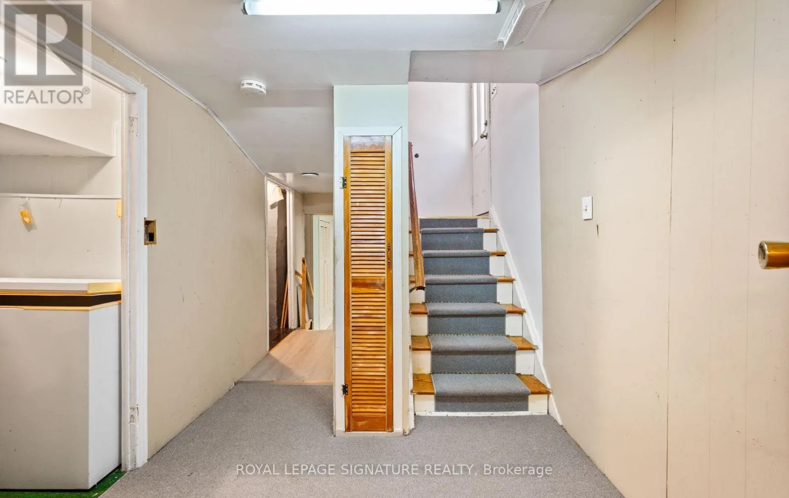 61 FOCH AVENUE