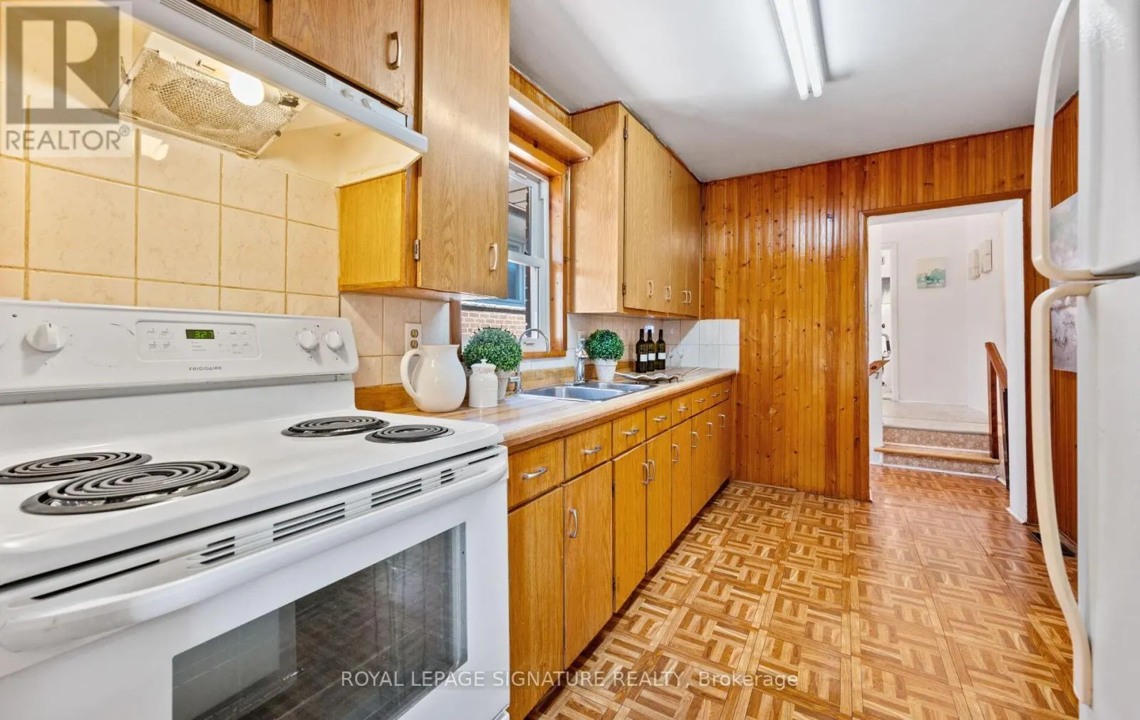 61 FOCH AVENUE