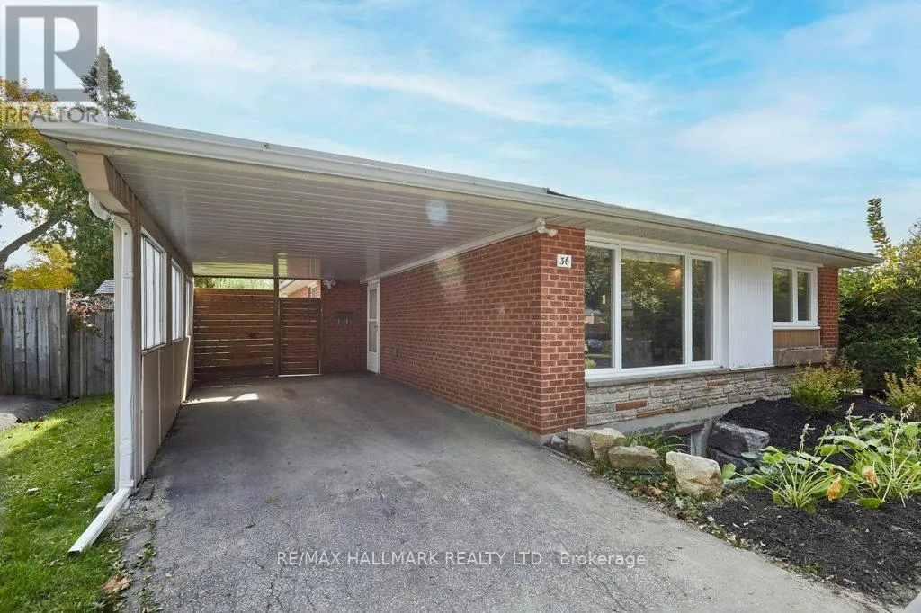 LOWER - 36 FARLEY CRESCENT