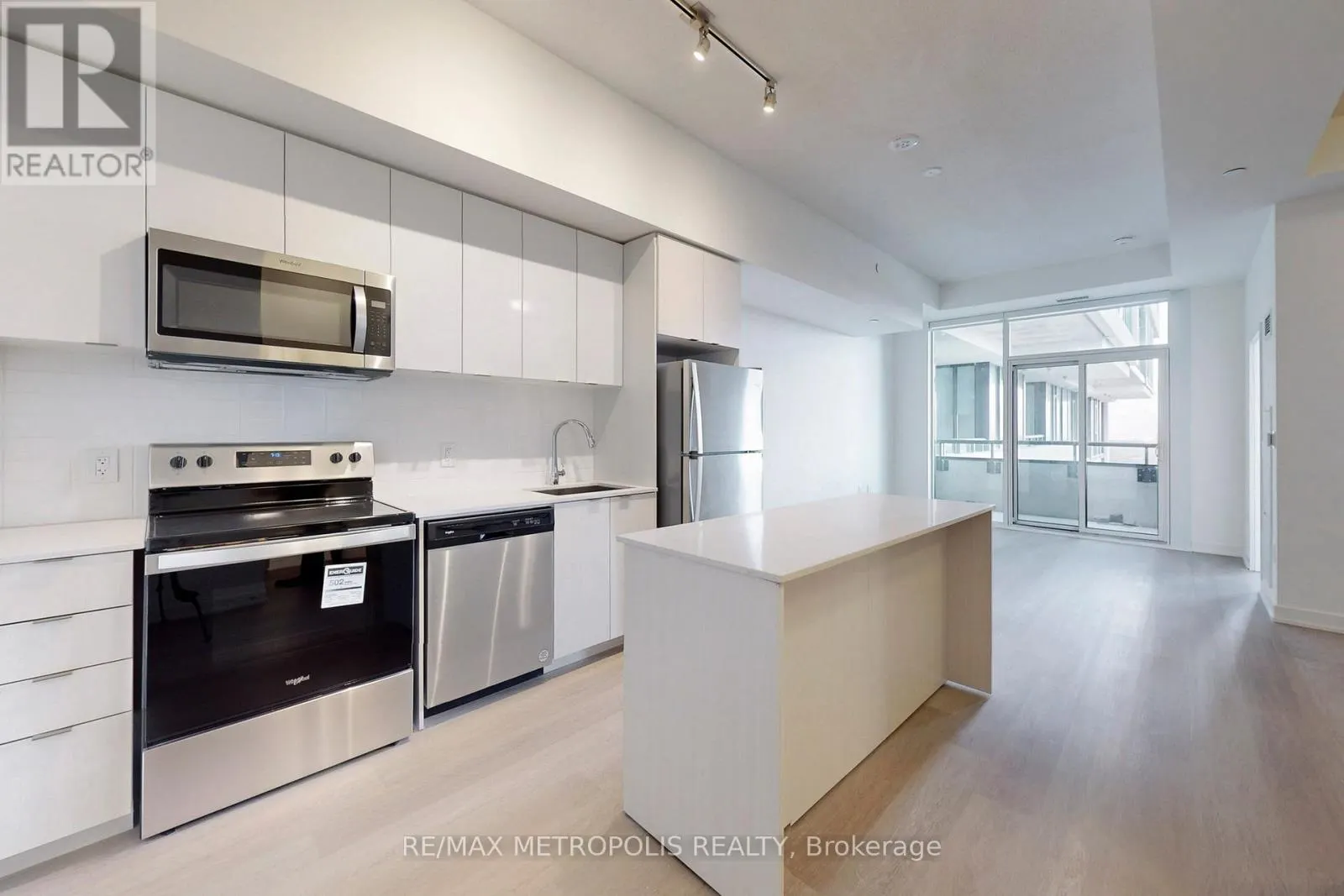 809 - 859 THE QUEENSWAY