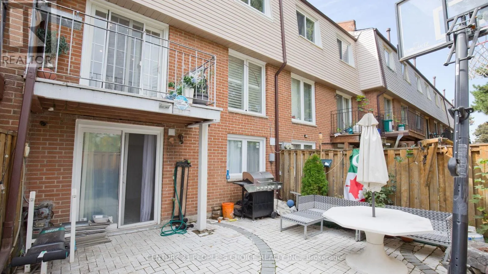 54 - 3525 BRANDON GATE