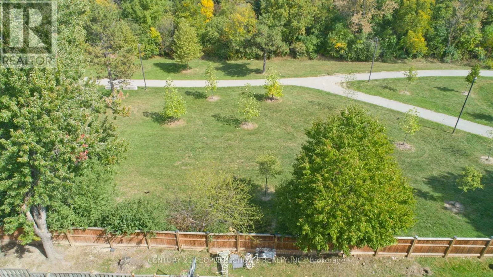 54 - 3525 BRANDON GATE