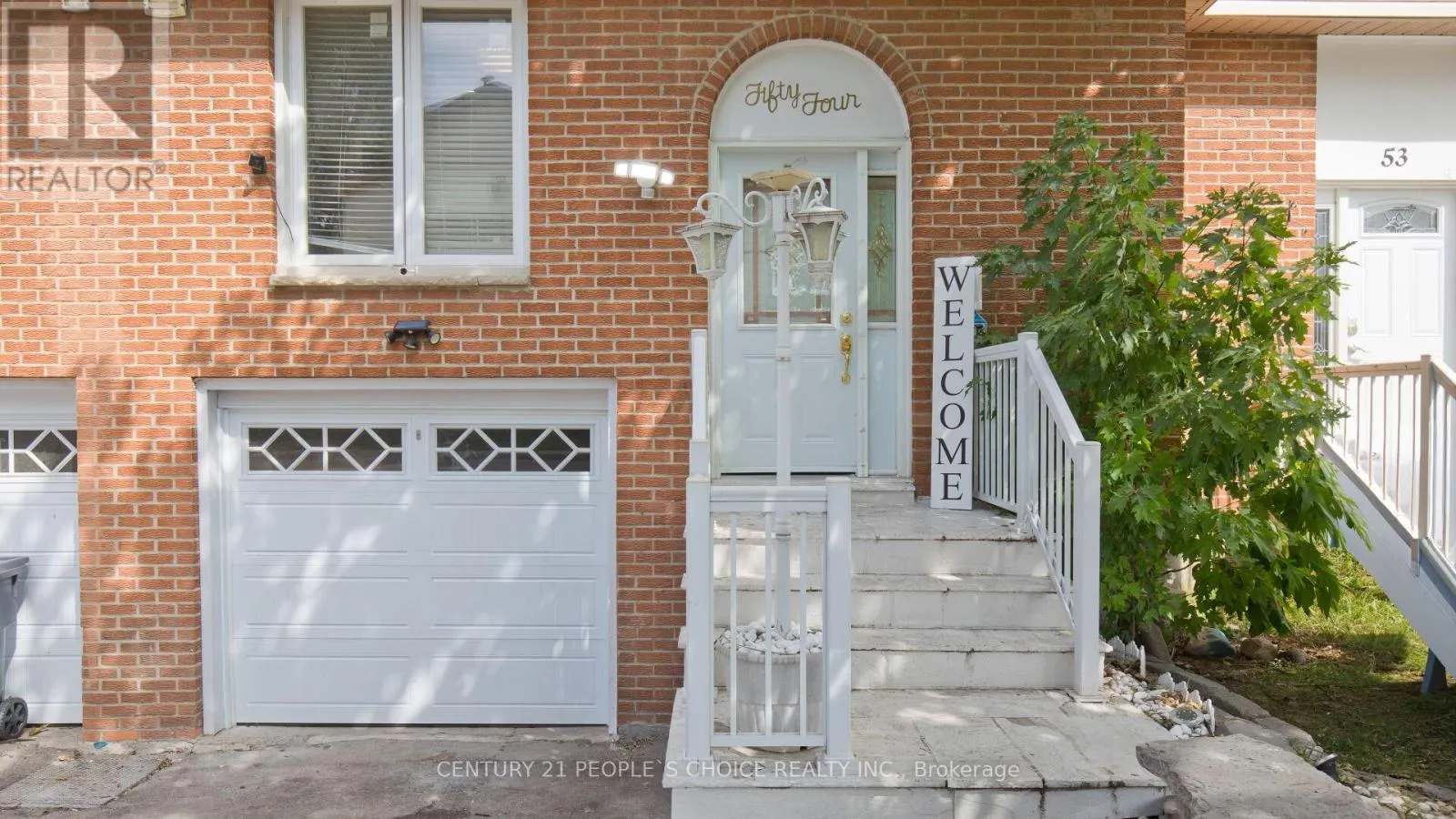 54 - 3525 BRANDON GATE