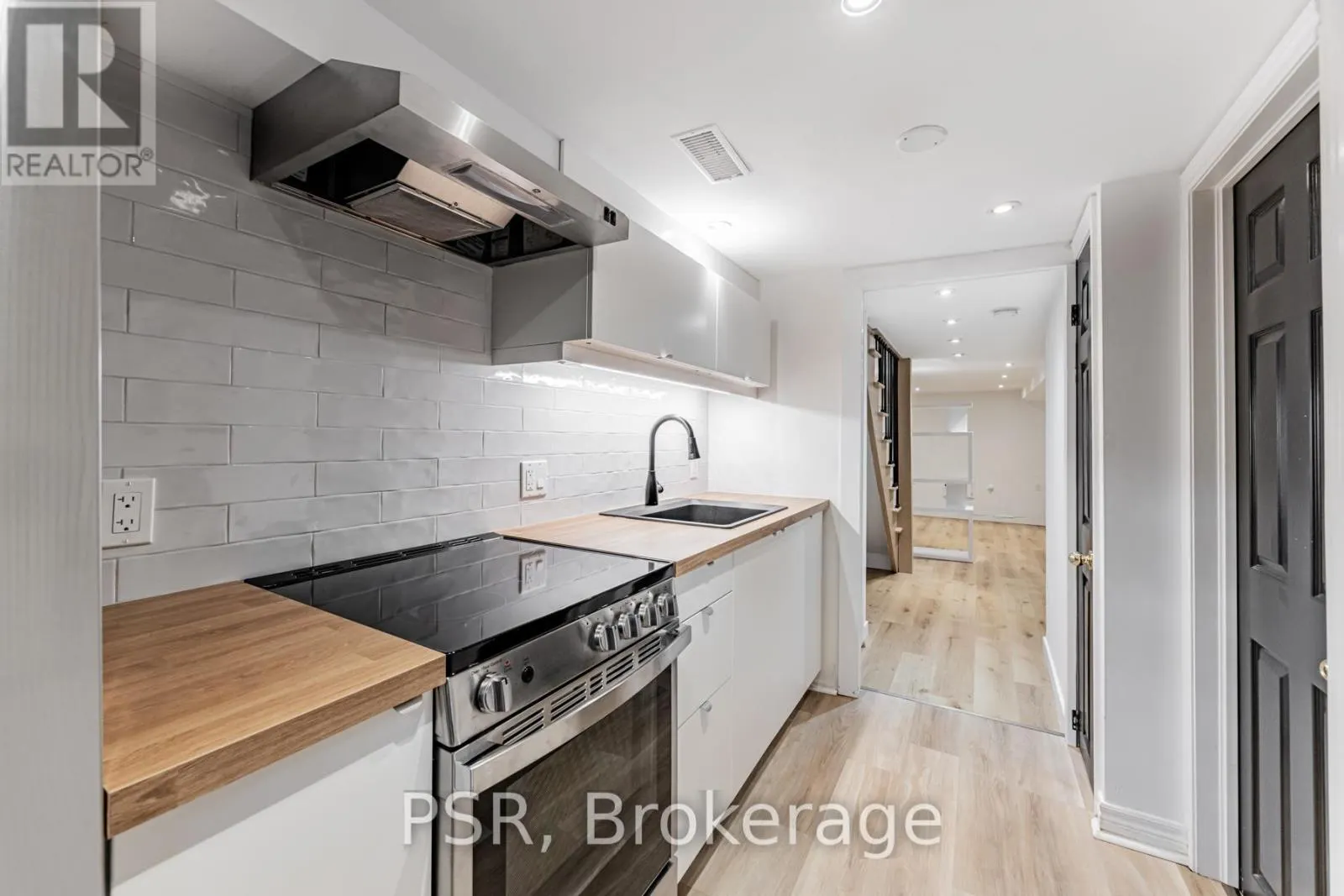 LOWER - 371 MCROBERTS AVENUE