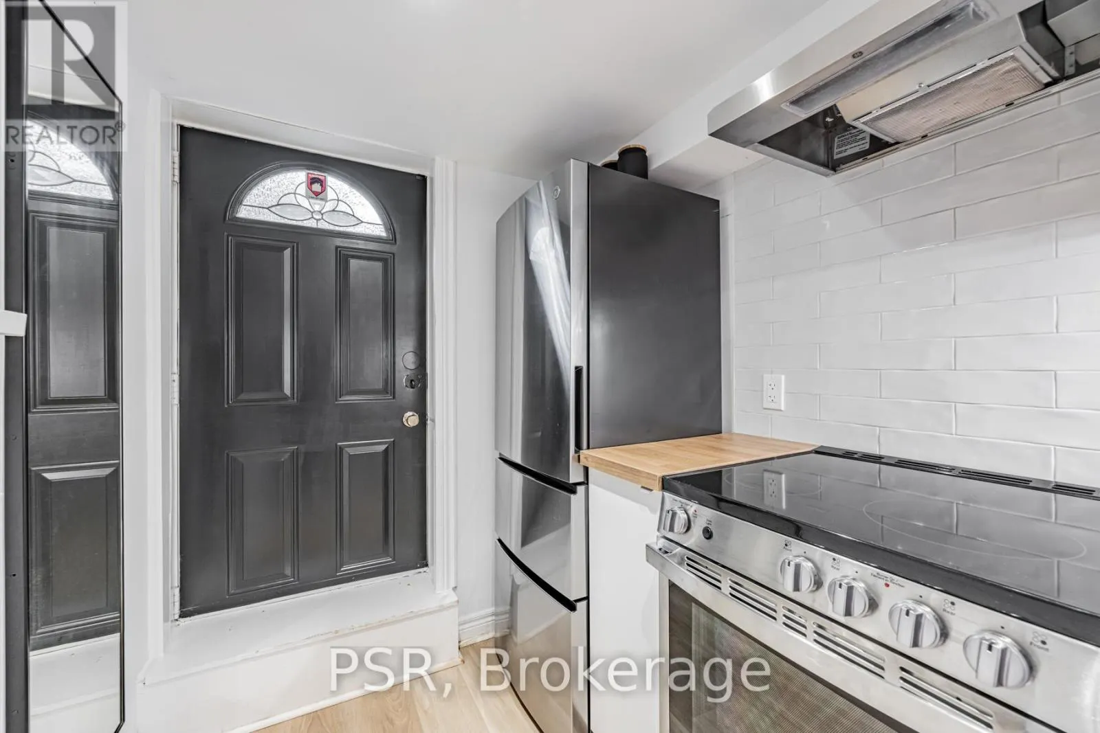 LOWER - 371 MCROBERTS AVENUE