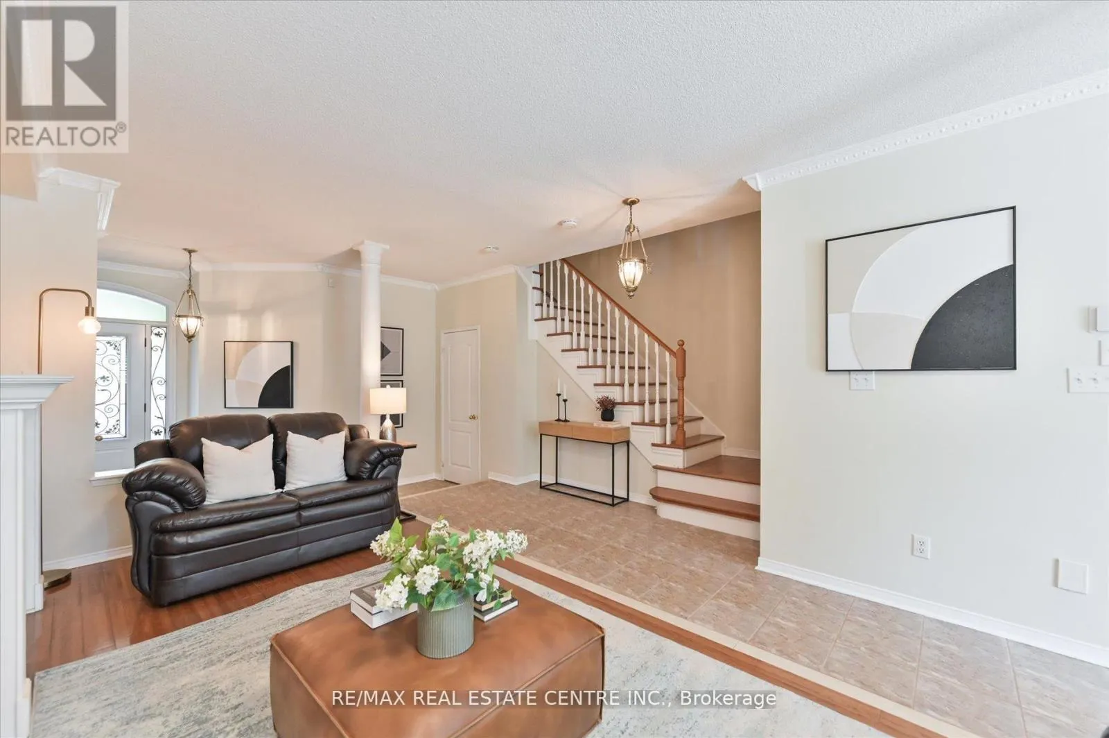 1091 WINDBROOK GROVE