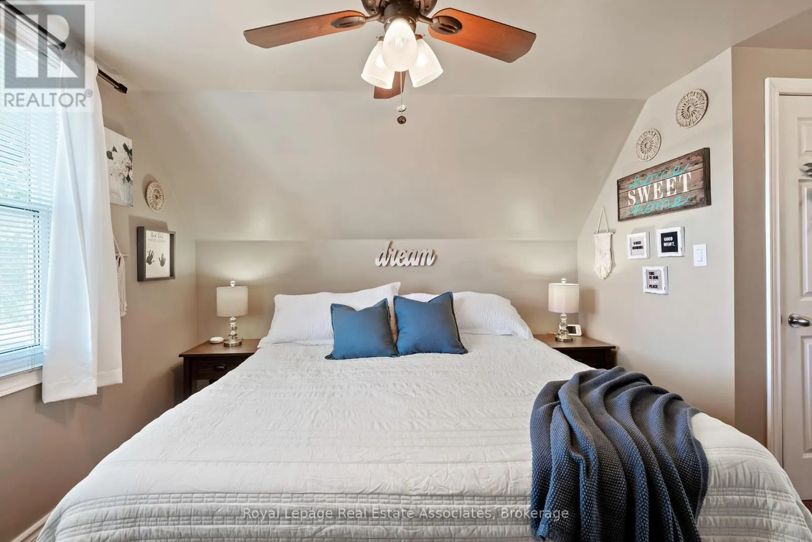 10 NORMANDY BOULEVARD